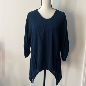 New without tags Oh My Gauze navy blue top size 2/large